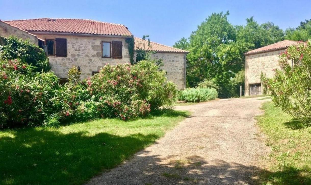 Chez Sophie -Chambres D'Hotes, Gite Et Gite Equestre Clermont-Dessous Zewnętrze zdjęcie